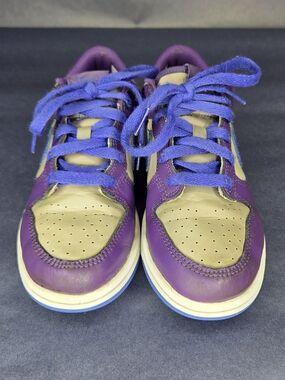 Nike Kids Purple Sneakers with Blue Laces